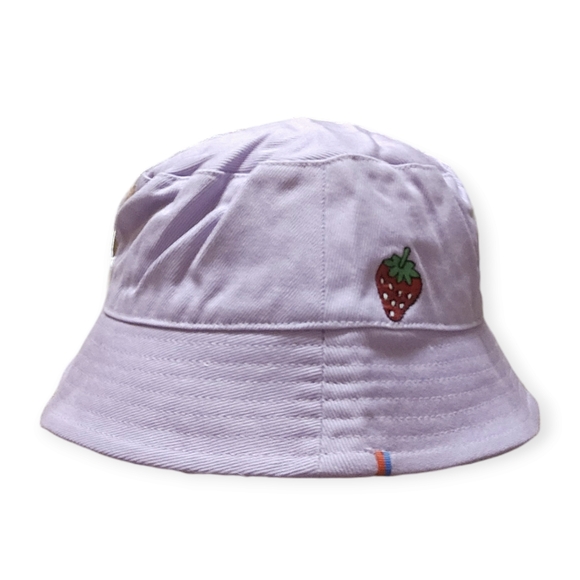 NWT Kule Bucket Hat with Embroidered Strawberry - Picture 1 of 6